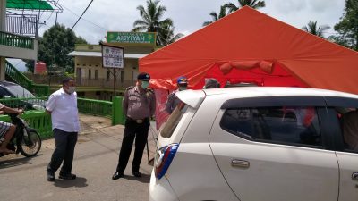 Sub Gugus Covid 19 Tanjung Baru Lakukan Pemeriksaan Suhu Tubuh