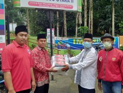 Kader PDIP Tanah Datar Bagikan Ribuan Masker