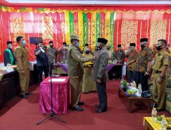 Bupati Irfendi Arbi Lantik Pj.  Wali Nagari Mungka