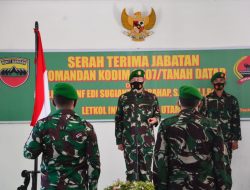Danrem 032/Wirabraja Pimpin Sertijab Dandim 0307/Tanah Datar