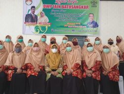 Dharma Wanita IAIN Batusangkar Gelar Raker “Terpadu”