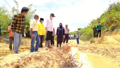Di Dampingi DPR RI ,Bupati Limapuluhkota Kunjungi Nagari Galugua