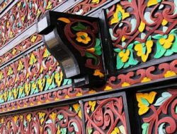 Ragam Ukiran Tradisional Minangkabau di Museum Istana Pagaruyung yang Menakjubkan