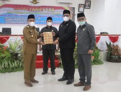 Fraksi-Fraksi di DPRD Tanah Datar Berikan Pandangan Umum Terhadap Tiga Ranperda