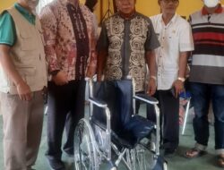 Saidani, SP Distribusikan Dana Pokir Untuk Kelompok Disabilitas di Kecamatan Pariangan