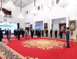 Presiden Jokowi Lantik Anggota KPU dan Bawaslu RI Periode 2022-2027