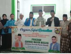 Yayasan Arrazaaq Bermitra dengan KNPI Tanah Datar Bantu Masyarakat