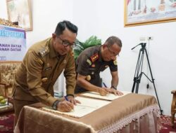 Pemkab Tanah Datar dan Kejari Batusangkar Tanda Tangani Kerjasama