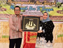 Bupati Tanah Datar Lantik Pengurus IKLB Bengkalis