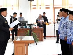 Wabup Richi Aprian Lantik Tiga Orang Pejabat