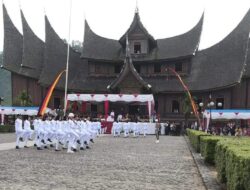 Upacara Peringatan Hari Kemerdekaan RI ke 77 di Tanah Datar Dipusatkan di Istano Pagaruyung