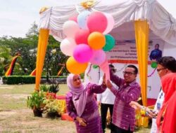 Bupati Eka Putra Buka Acara Lomba Kreatifitas Guru TK se-Tanah Datar