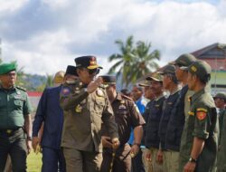 Bupati Pimpin Apel Besar Satlinmas, juga Tinjau Proyek Lapangan Cindua Mato