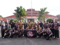 Bupati Tanah Datar Lepas Atlet Pencak Silat Ikuti Kejurnas di Riau