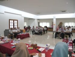 Sekdako Sawahlunto Jadi Pemateri Bimtek PPK Persiapan Pemilu 2024