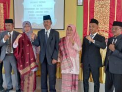 Camat Salimpaung Mewakili Bupati Kukuhkan Anggota BPRN Salimpaung