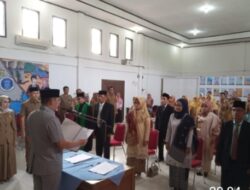 Lantik 8 Orang Kepsek, Deri Berharap Dapat Memajukan Pendidikan di Sawahlunto