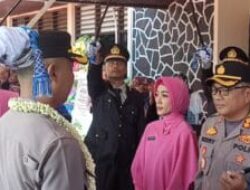 Pisah Sambut Kapolres Tanah Datar Berlangsung Haru