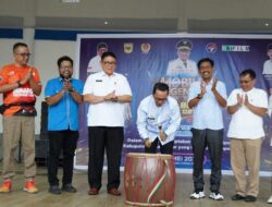 Bupati Eka Putra Buka Pertandingan Mobile Legend Region League di Lapangan Cindua Mato