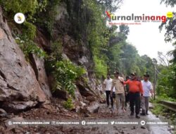 Akses Jalan Tertutup Material, Pemko Sawahlunto Tinjau Titik Bencana