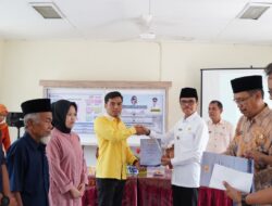 Bupati Safaruddin Apresiasi Prestasi 4 Parpol Tertib Administrasi Atas LPJ Dana Bantuan Parpol Tahun 2021-2022