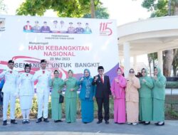 Peringati Harkitnas, Bupati Eka Putra Jadi Inspektur Upacara di Lapangan Cindua Mato