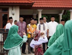 Bupati Eka Putra Hadiri Khatam Quran di Nagari Sawah Tangah, Kec. Pariangan