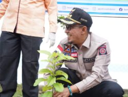 Bupati Tanah Datar Buka Secara Resmi Karya Bakti TNI dan Penanaman Pohon Secara Serentak di Tanah Datar