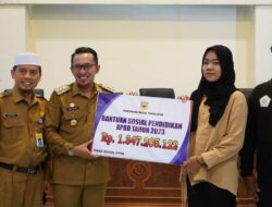 Pemda Tanah Datar Bantu 748 orang Calon Mahasiswa yang Lulus PTN Tahun 2023