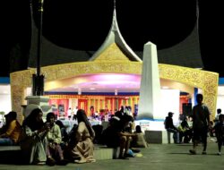 Jadi Ajang Unjuk Bakat, Pentas Kreatif Lapangan Cindua Mato Ramai Tiap Malam Minggu