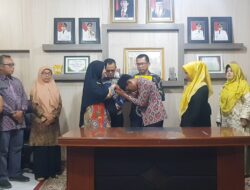 Terkait Peristiwa Siswa SD Bacaruik, Bupati: Maafkan Kami Bu Guru!