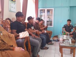 Ruangan Camat Sungayang Dipenuhi Banyak Orang, Masyarakat Perlu Tahu