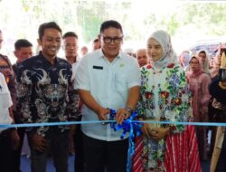 Bupati Tanah Datar Resmikan Swalayan 90 di Lima Kaum, Batusangkar