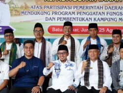 Bupati Tanah Datar Kukuhkan BKM Kecamatan se-Tanah Datar