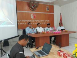 Bawaslu Tanah Datar Gelar Rakor Pengawasan DPTb dan DPK, Khadafi Ingatkan Harus Sesuai Prosedur