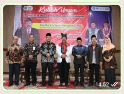 Rektor UIN Batusangkar Berikan Penghargaan untuk Tiga Orang Kepala Daerah ‘Peduli Pendidikan Islam’