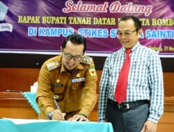 Pemkab Tanah Datar Tandatangani MoU dengan STIKES Syedza Saintika Padang