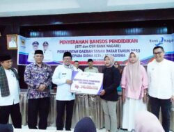 Bank Nagari Salurkan Bantuan CSR untuk Pemkab Tanah Datar