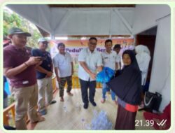 KORMI Tanah Datar Bagikan Sembako di Nagari Rambatan, Masyarakat Berterima Kasih