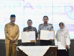 Gubernur Sumbar Serahkan DIPA th 2024 Kepada Seluruh Kabupaten/Kota di Sumbar, Tanah Datar Peroleh 1,08 Trilyun