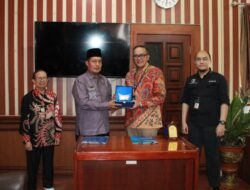 Bank Indonesia Perwakilan Sumbar Berikan Beasiswa Rp. 600.000.000 untuk Mahasiswa UIN Batusangkar