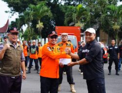 Bupati Tanah Datar Lepas Satgas Bencana dari BPBD dan PB Nagari Ke Pesisir Selatan
