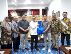 Rumah Zakat Sumbar Bantu 100 Paket Sembako untuk Tanah Datar