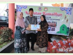 DWP UIN Mahmud Yunus Batusangkar Berbagai Paket Lebaran Kepada Pegawai Non ASN