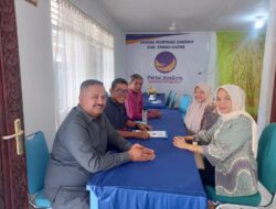 Nasdem Tanah Datar Buka Pendaftaran, Eka Putra Ikut Mengambil Formulir