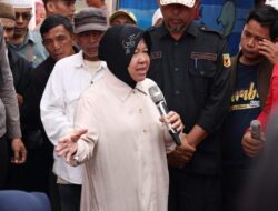 Mensos RI Kunjungi Lokasi Bencana Galodo di Tanah Datar dan Berikan Bantuan