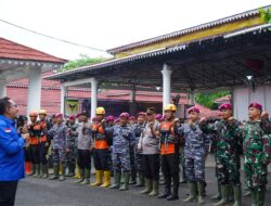 Bupati Berikan Arahan Pada Apel Pasukan Pencarian Korban Galodo