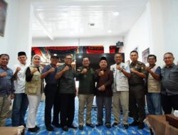 Pemkab Kuantan Singingi Serahkan Donasi untuk Korban Galodo di Tanah Datar SenilaiRp.116 Juta