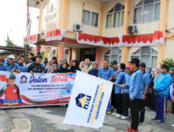 Puncak HUT RI dan Milad UIN Batusangkar, Ribuan Peserta Ikuti Jalan Sehat
