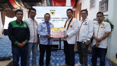 Bupati Tanah Datar Sambut Pengurus GEMA Kota Batam di  Indojulito untuk Menyerahkan Bantuan